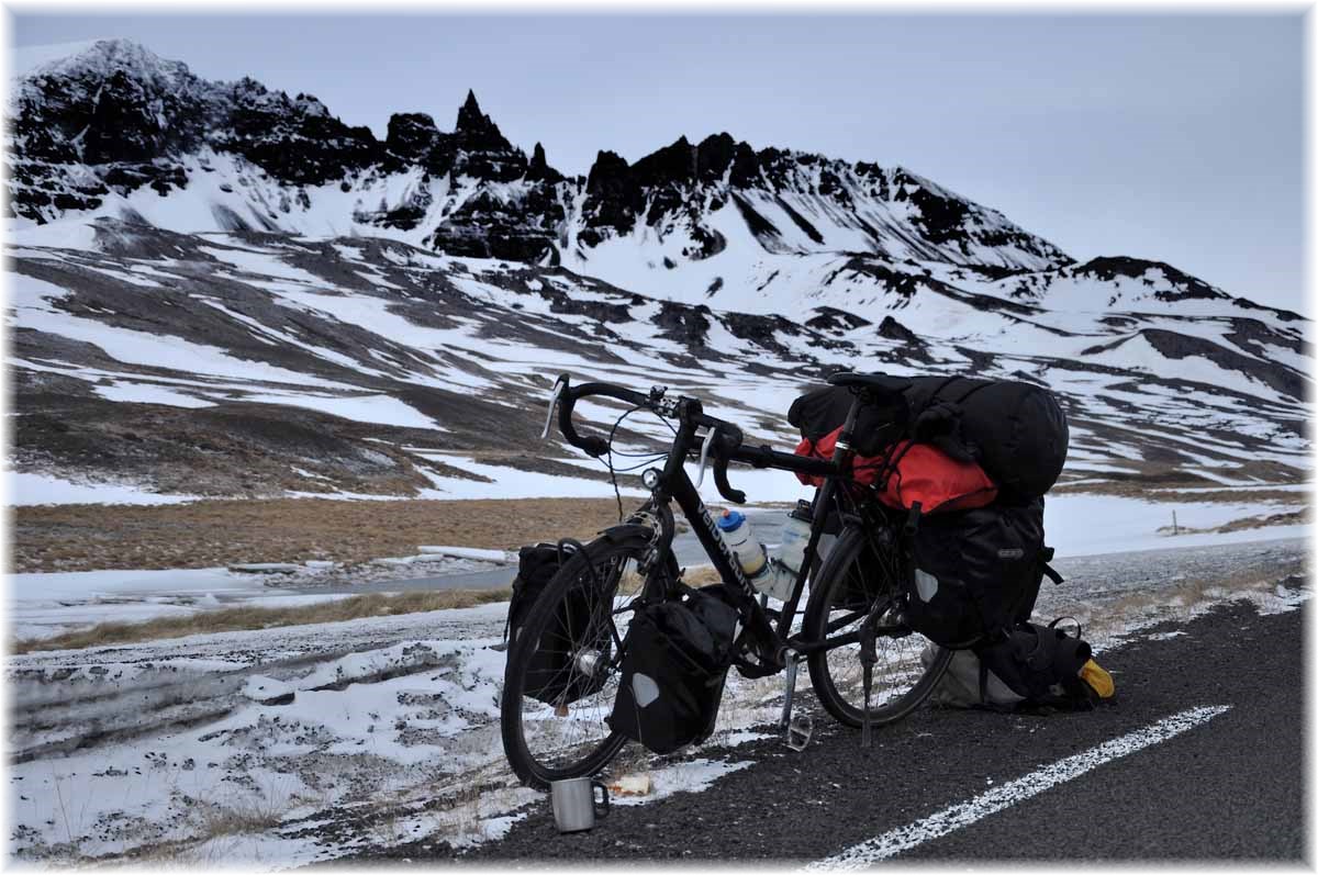 Island im Winter per Rad, Hraundrangar