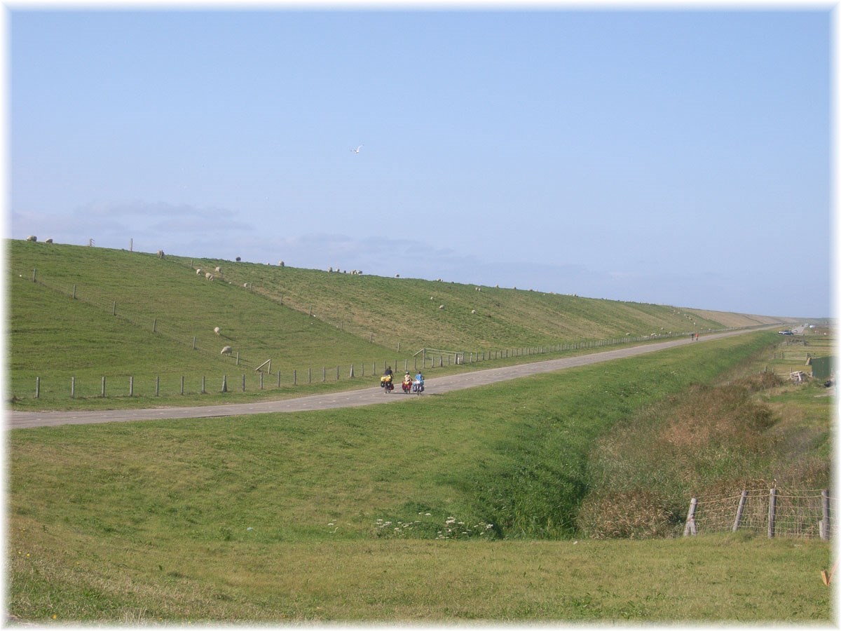 Nordseeküstenradweg, North Sea Cycle Route, Niederlande, Deich