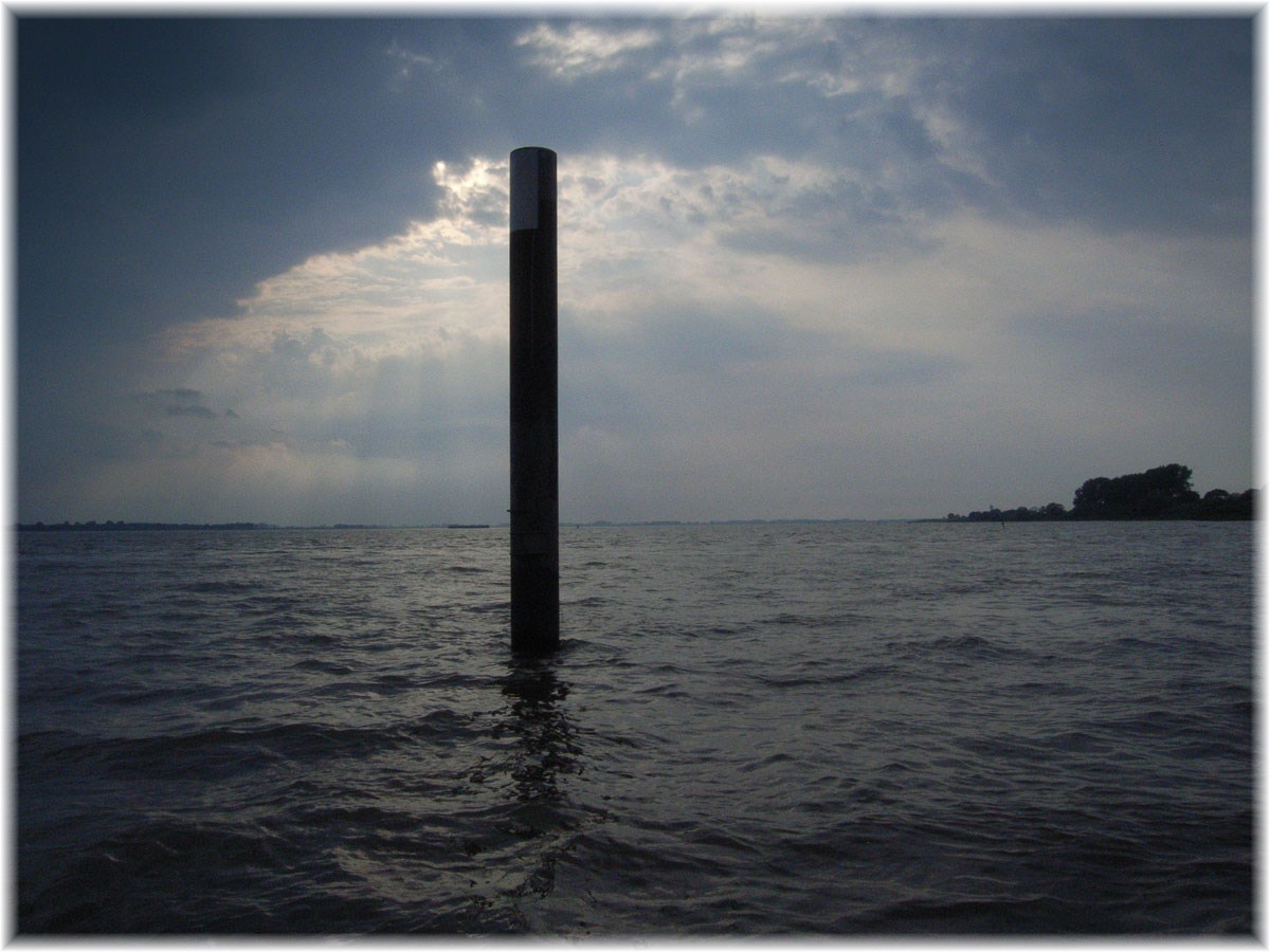 Nordseeküstenradweg, North Sea Cycle Route, Deutschland, an der Elbe