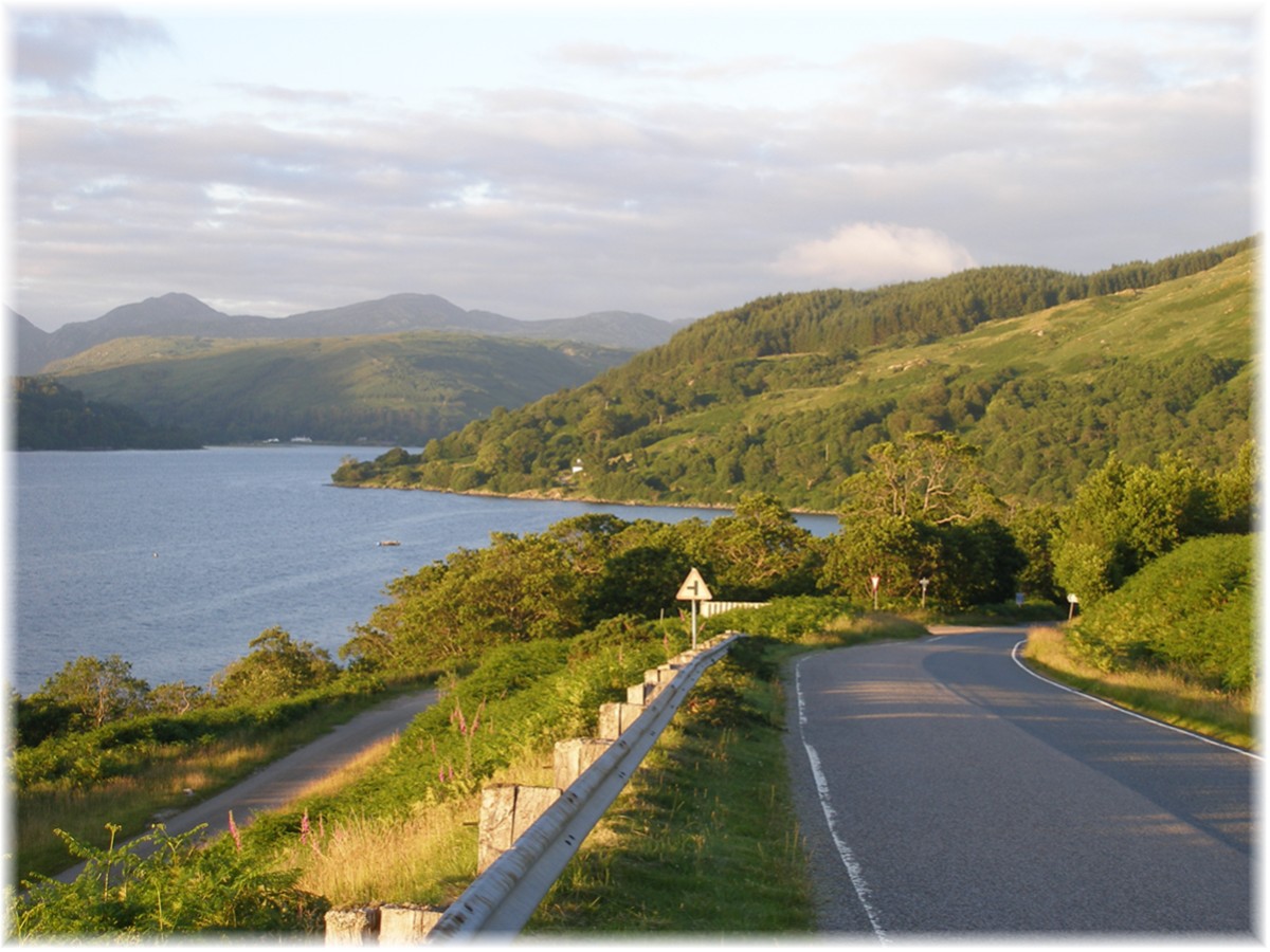 Sonniger Fjord bei Strontian