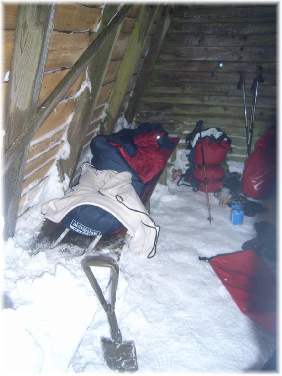 Nordseite des Brocken - Nachtlager in der Wanderhütte