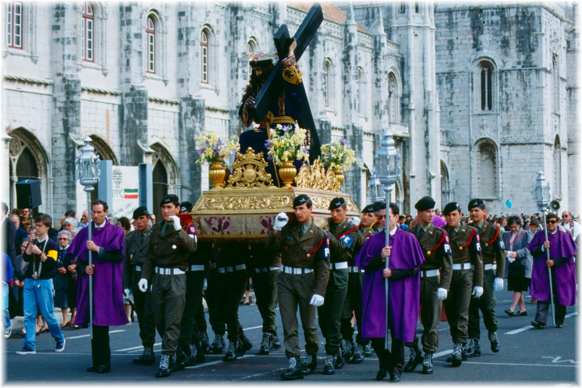 Portugal, Karfreitagsprozession in Lissabon