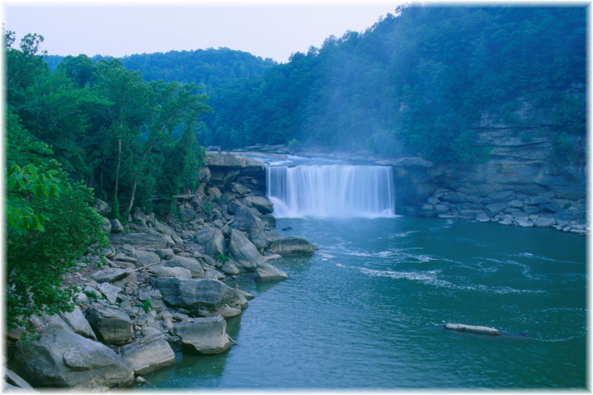 USA, Cumberland Falls State Park, Kentucky