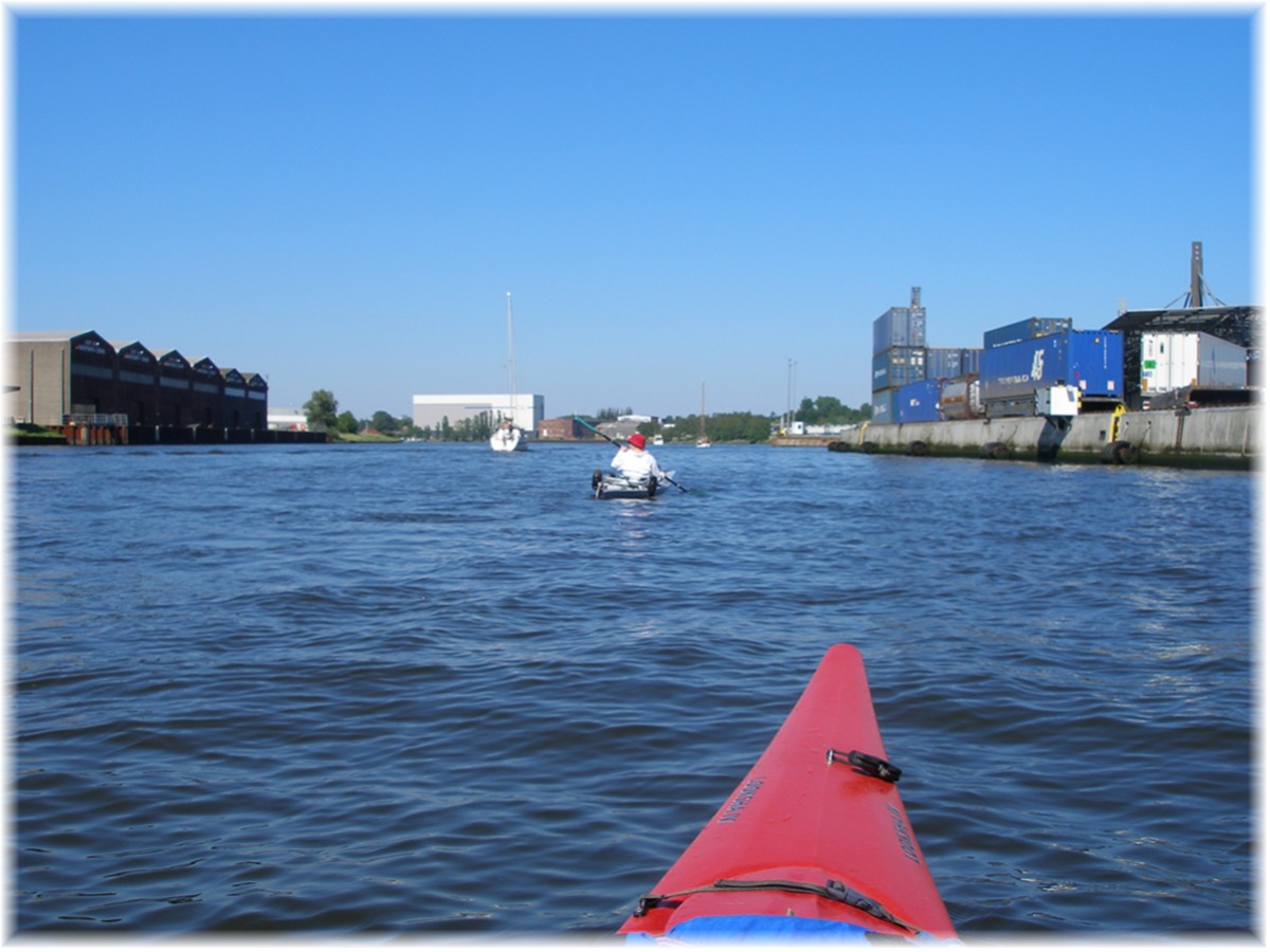 Industriepaddeln auf der Trave